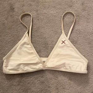 Boutine LA white bikini top